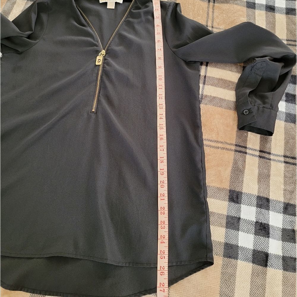 Michael Kors blouse - Picture 9 of 9